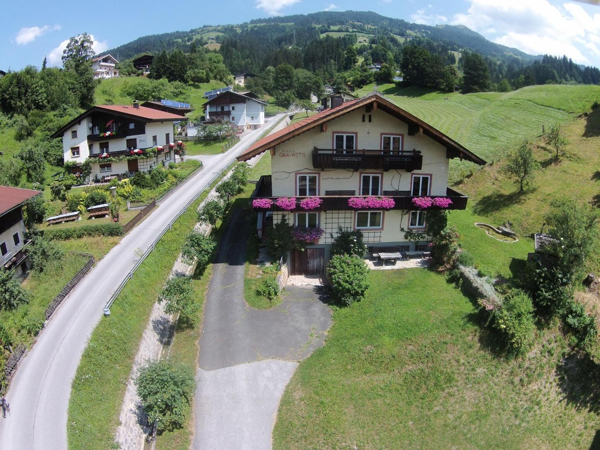 Wonderful Apartment In Hopfgarten Im Brixental With Parking Eksteriør bilde